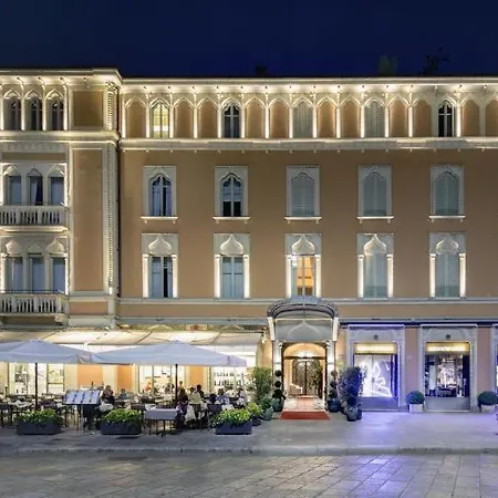 Vista Palazzo Di