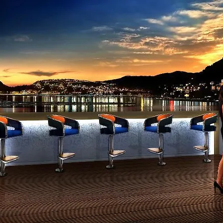 Vista Palazzo Di Hotel 5*